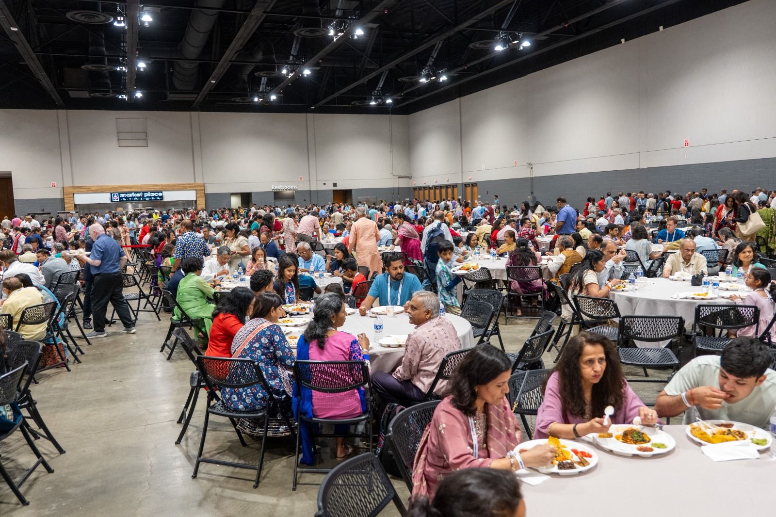 JAINA Convention 2025 — the community dining together